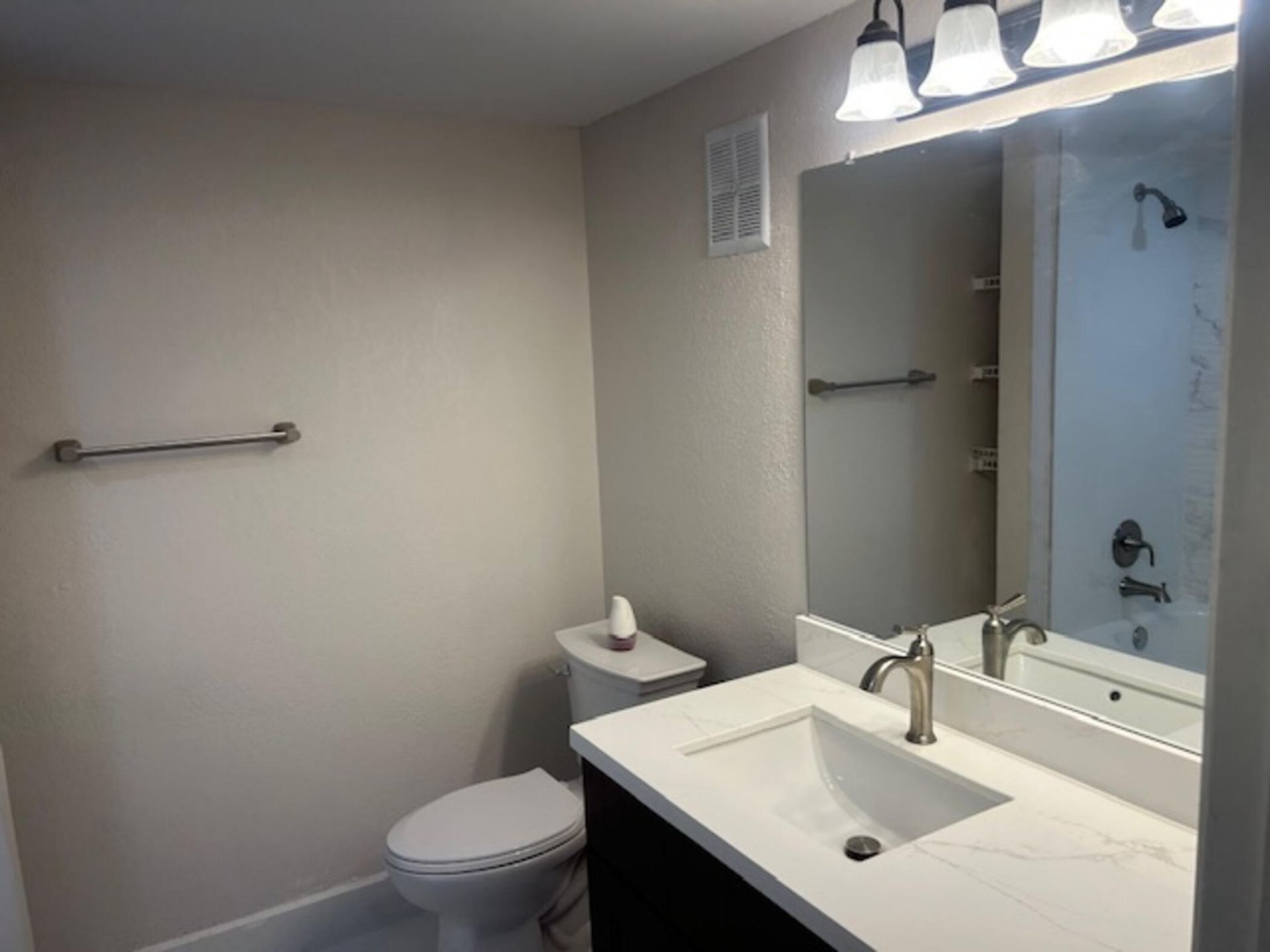 6563 Racquet Club Drive, Unit 124, Lauderhill, FL 33319 Photo