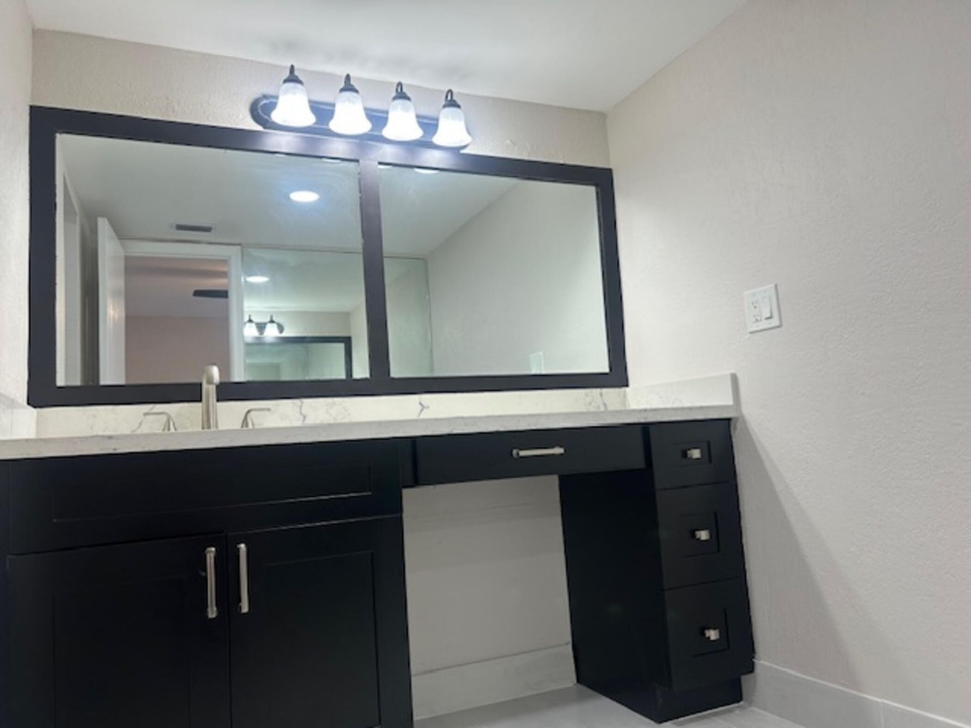 6563 Racquet Club Drive, Unit 124, Lauderhill, FL 33319 Photo