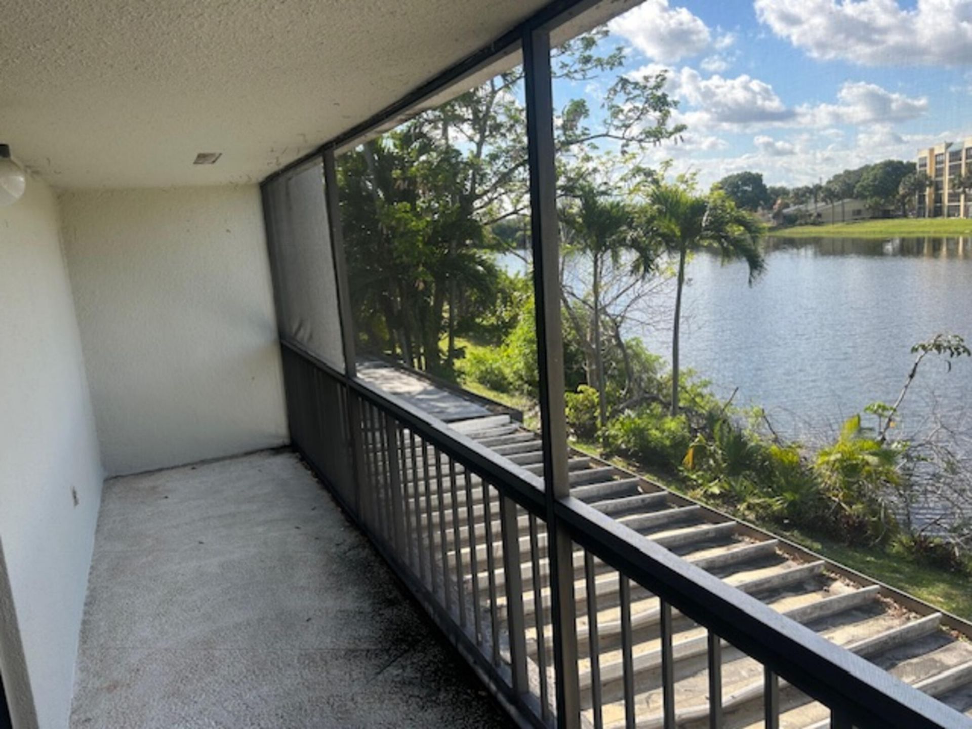 6563 Racquet Club Drive, Unit 124, Lauderhill, FL 33319 Photo