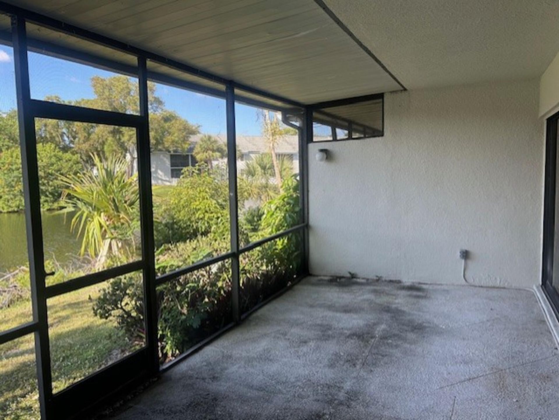 6563 Racquet Club Drive, Unit 124, Lauderhill, FL 33319 Photo