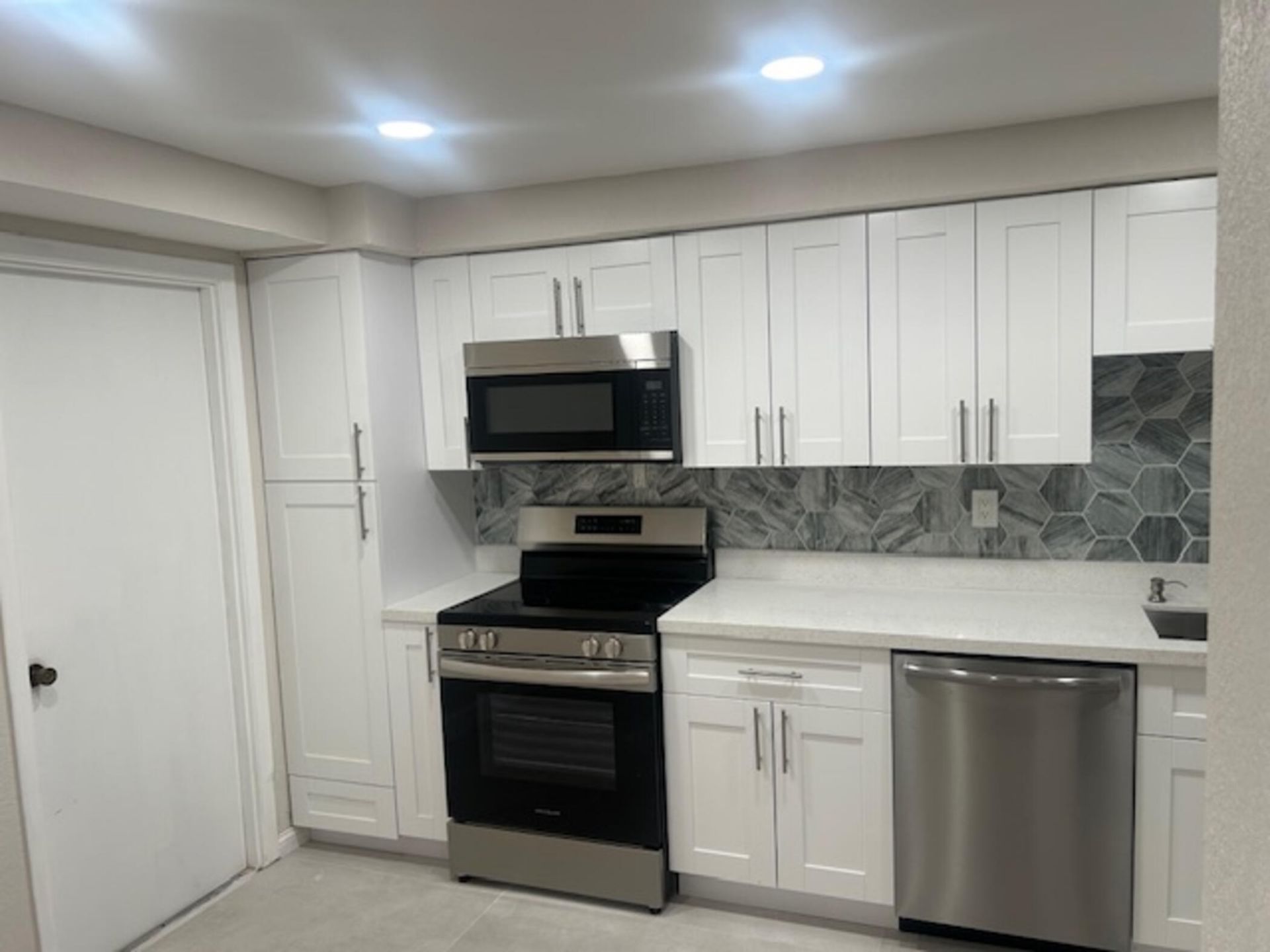 6563 Racquet Club Drive, Unit 124, Lauderhill, FL 33319 Photo