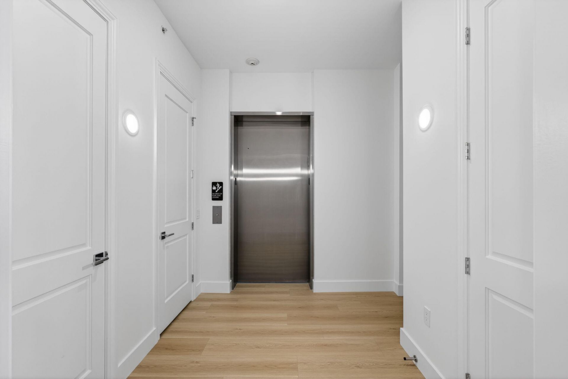 182 Lake Drive, Unit 5-301, Palm Beach Shores, FL 33404 Photo