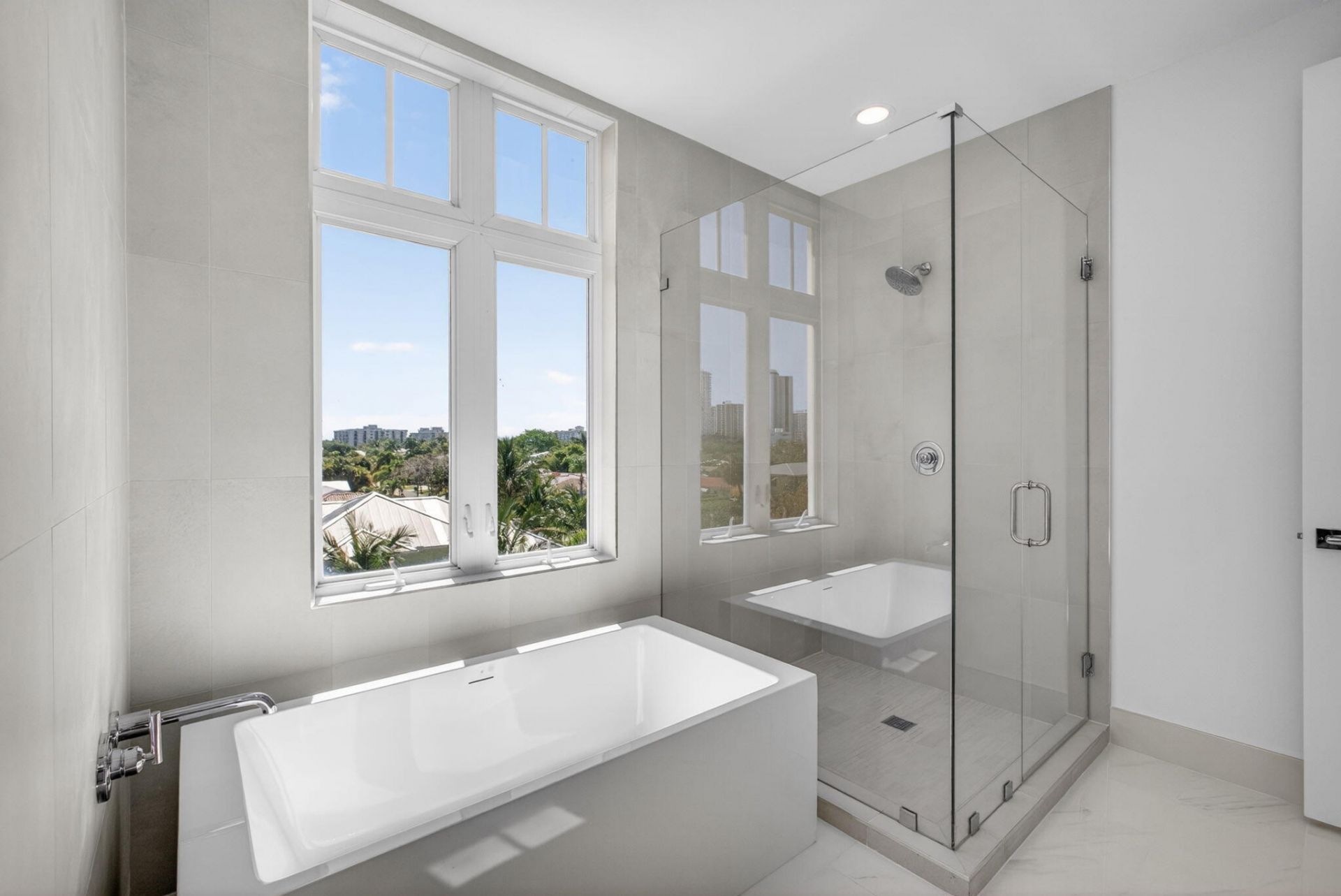 182 Lake Drive, Unit 5-301, Palm Beach Shores, FL 33404 Photo