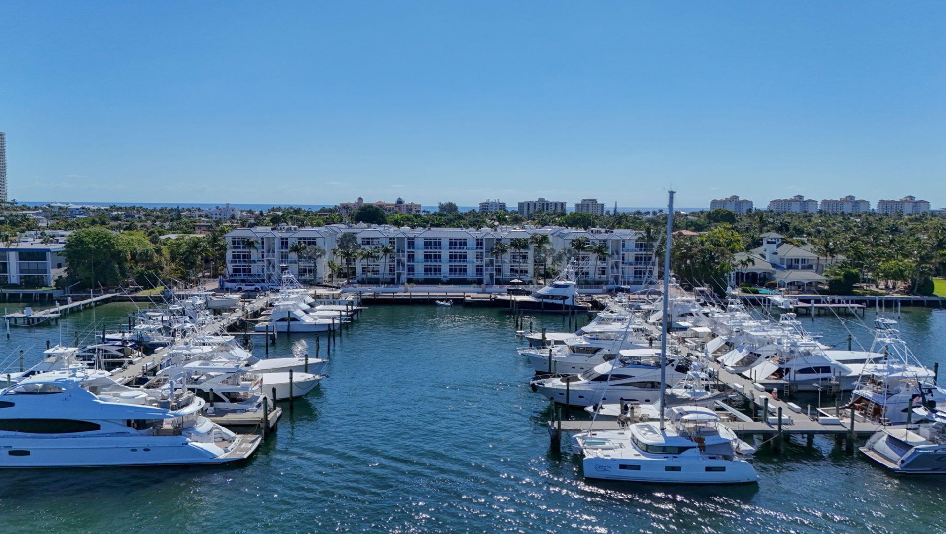 182 Lake Drive, Unit 5-301, Palm Beach Shores, FL 33404 Photo