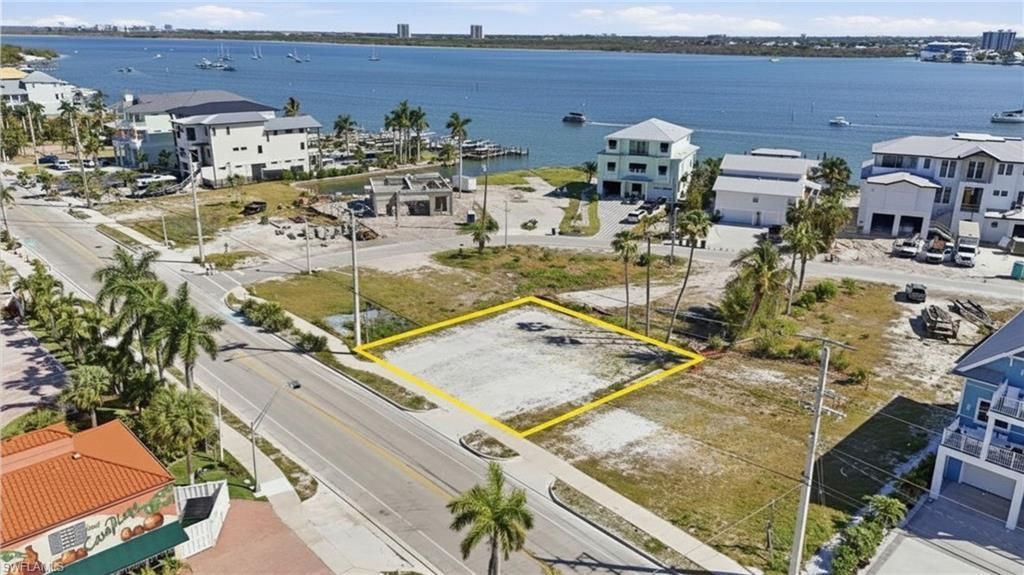 521 Estero Blvd, Fort Myers Beach, FL 33931 Photo