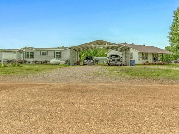 286 Bradford Cemetery Road , Ravenden, AR 72459