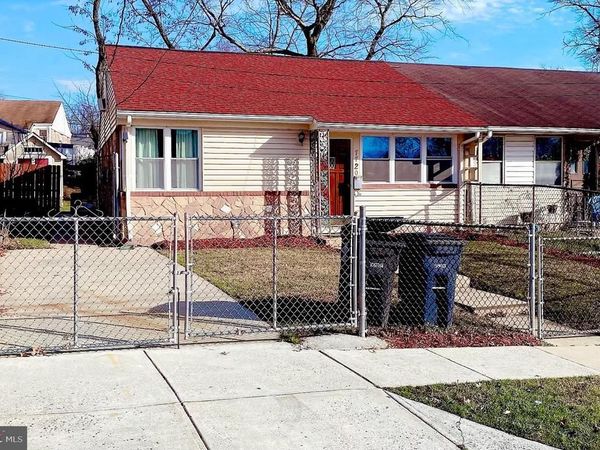 7720 PENBROOK PL, HYATTSVILLE, MD 20785