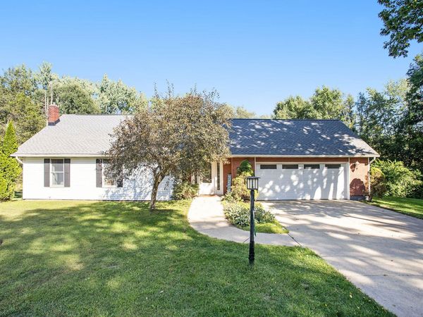 60241 Constantine Road, Three Rivers, MI 49093