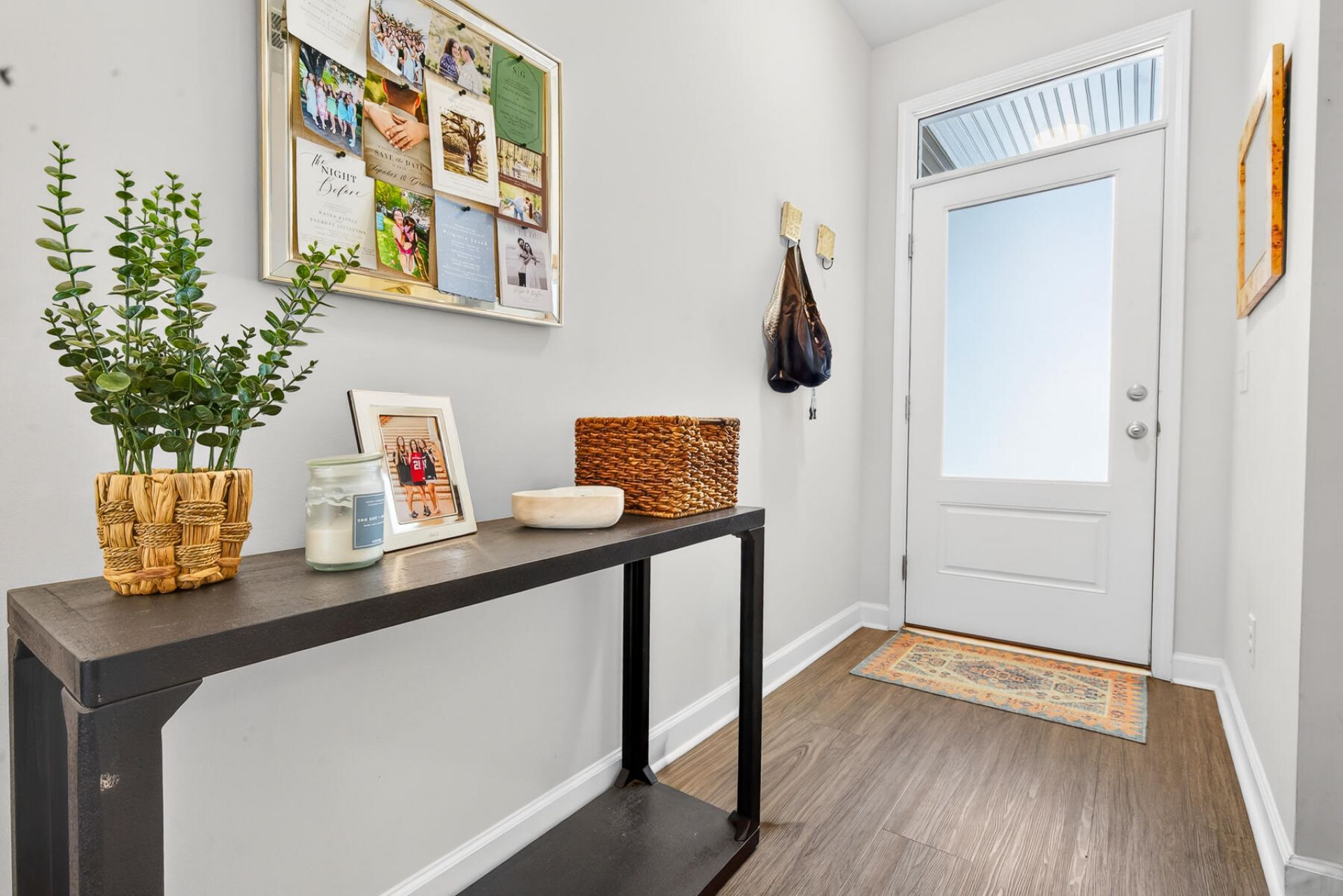 1510 Dawn Mist Way Photo 19