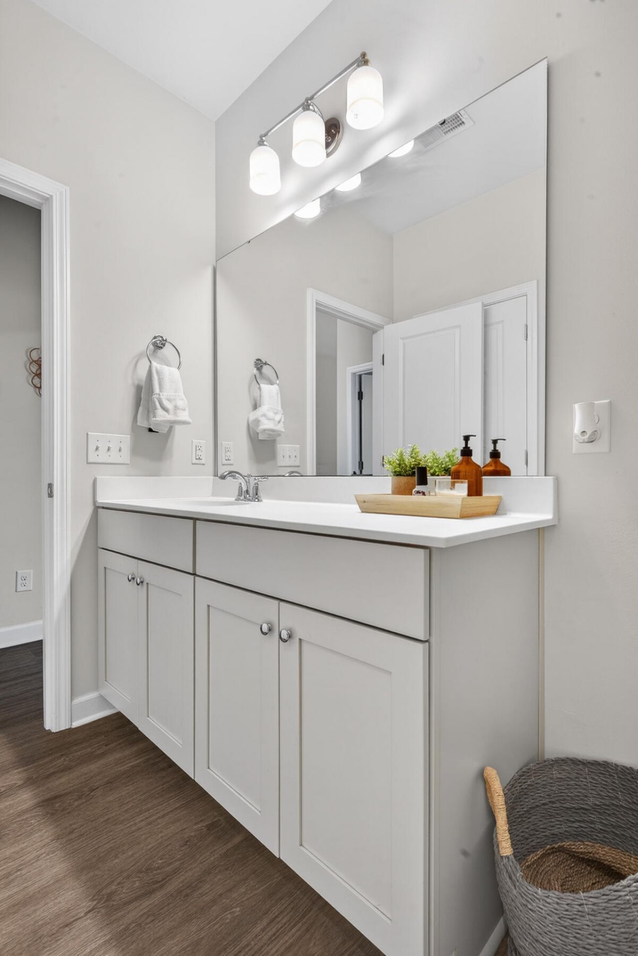 1510 Dawn Mist Way Photo 29