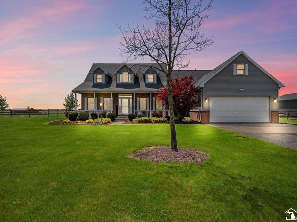 8911 Schroeder Road, Riga, MI 49276