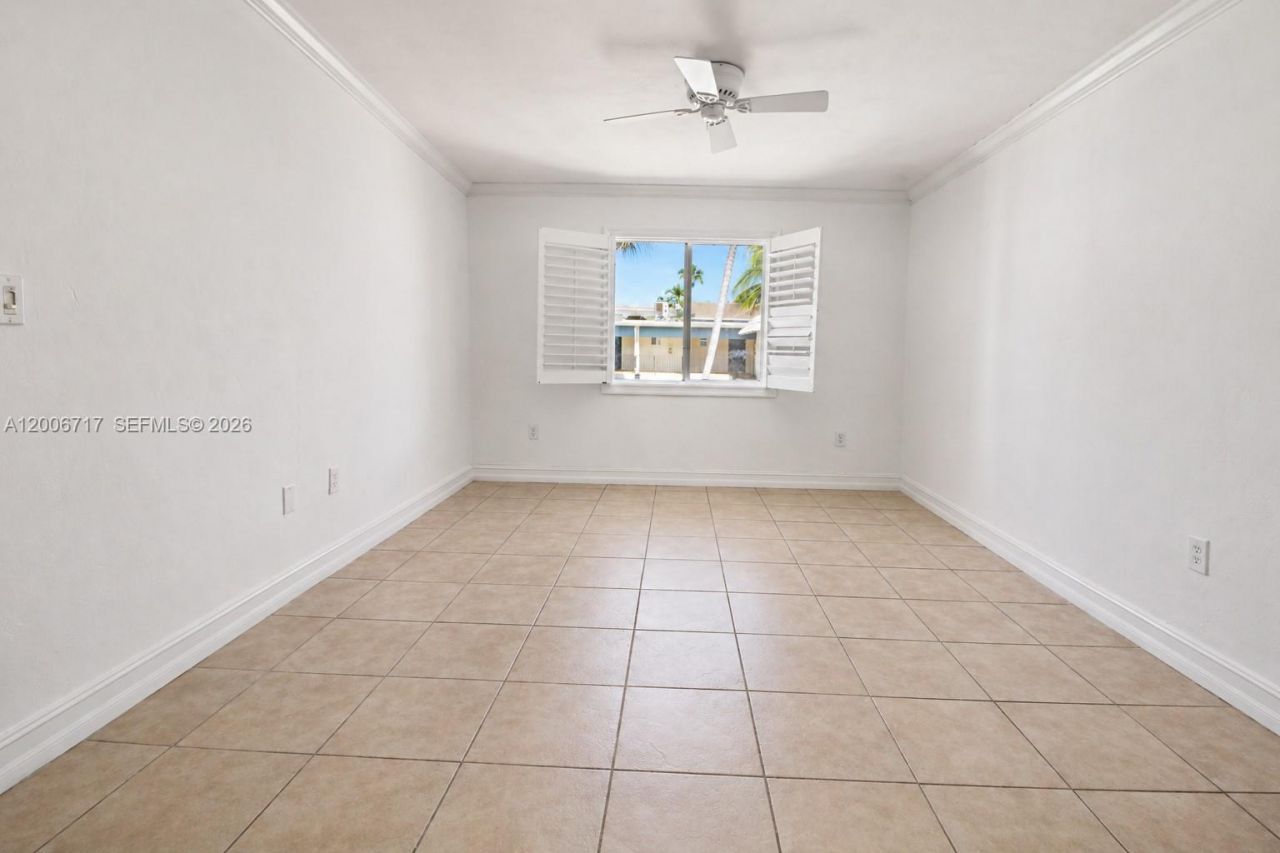 8615 SW 68th Ct , Unit 22, Pinecrest, FL 33156 Photo