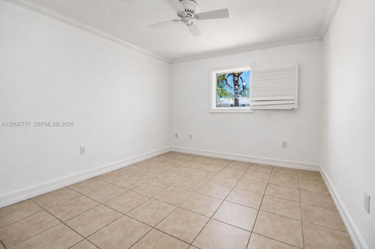 8615 SW 68th Ct , Unit 22, Pinecrest, FL 33156 Photo