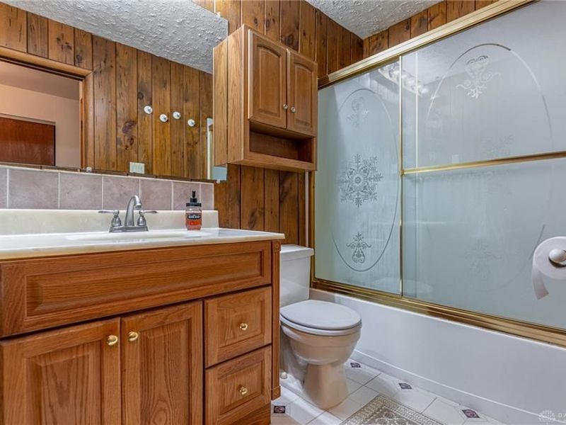 6915 Salem Avenue, Clayton, OH 45315 Photo 12