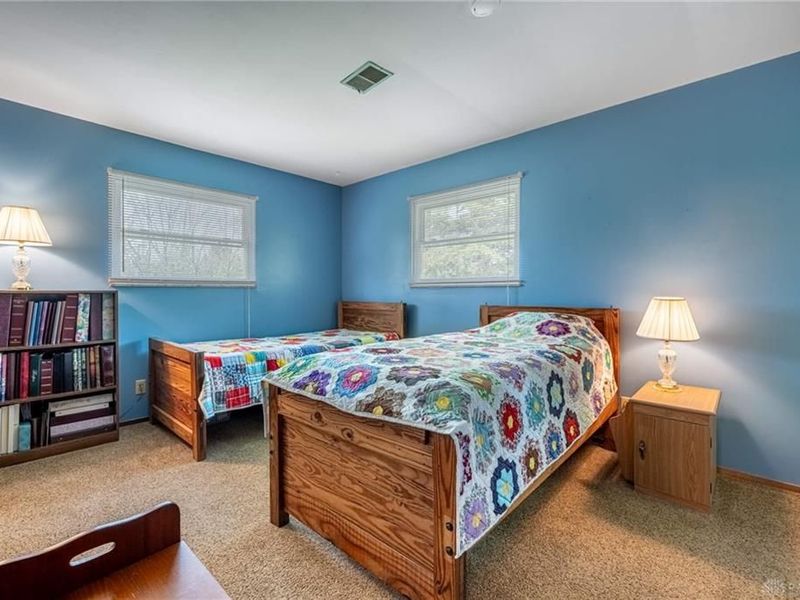 6915 Salem Avenue, Clayton, OH 45315 Photo 14