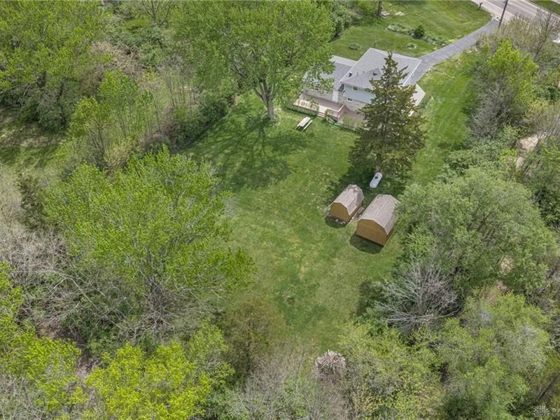6915 Salem Avenue, Clayton, OH 45315 Photo 34