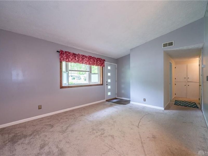 89 Lower Hillside Drive, Bellbrook, OH 45305 Photo 5