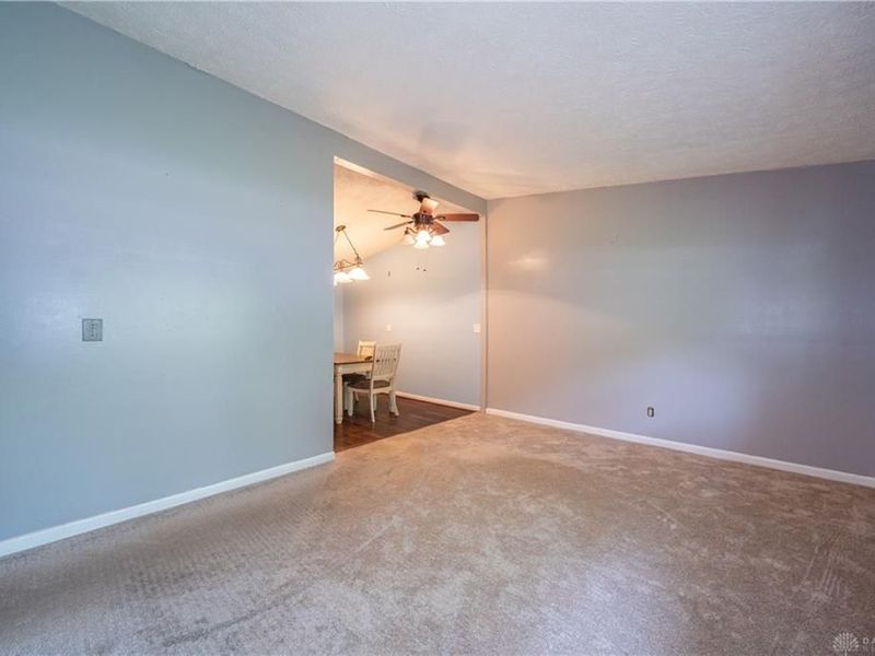 89 Lower Hillside Drive, Bellbrook, OH 45305 Photo 9