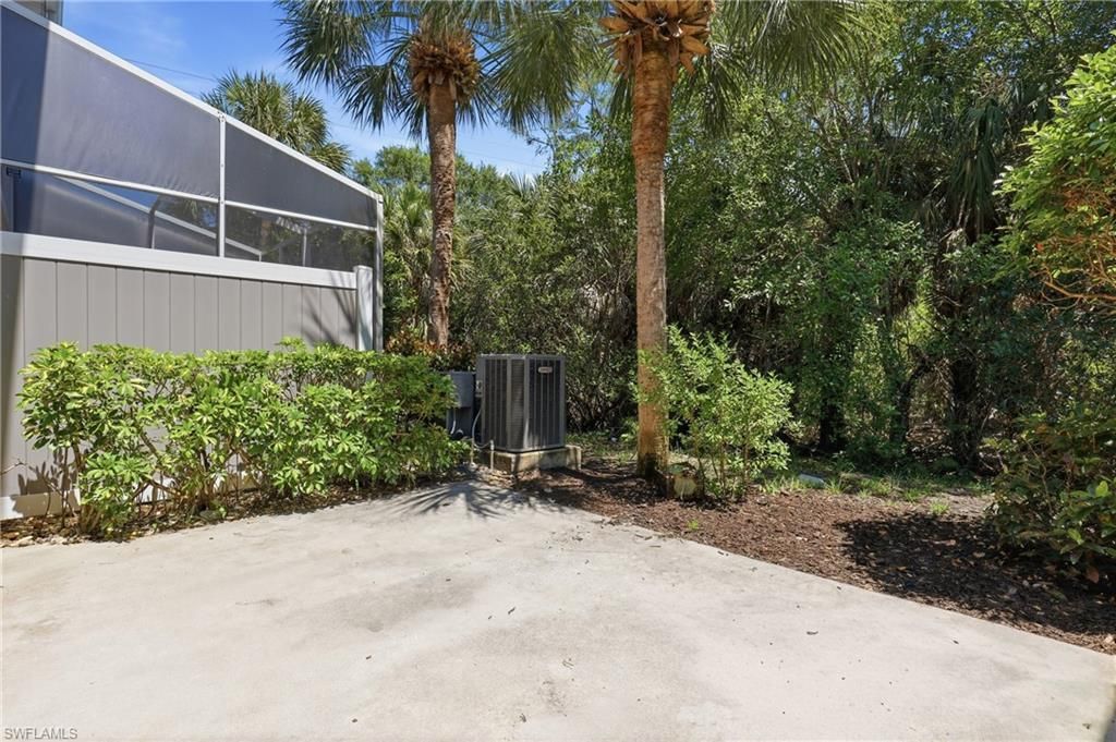 15583 Marcello Cir, Unit 145, Naples, FL 34110 Photo