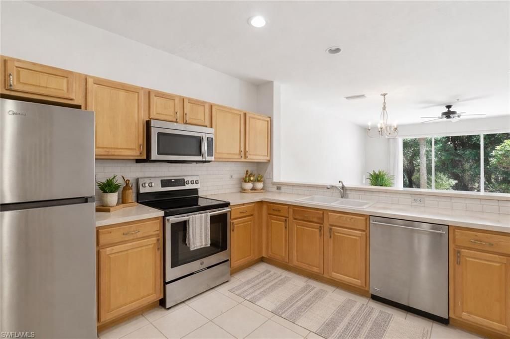 15583 Marcello Cir, Unit 145, Naples, FL 34110 Photo