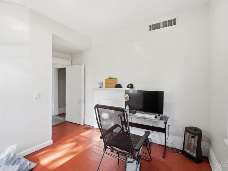 1743 Baltimore Avenue, Cincinnati, OH 45225 Photo 18