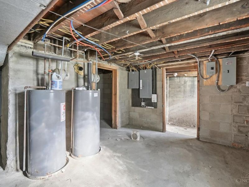 1743 Baltimore Avenue, Cincinnati, OH 45225 Photo 29