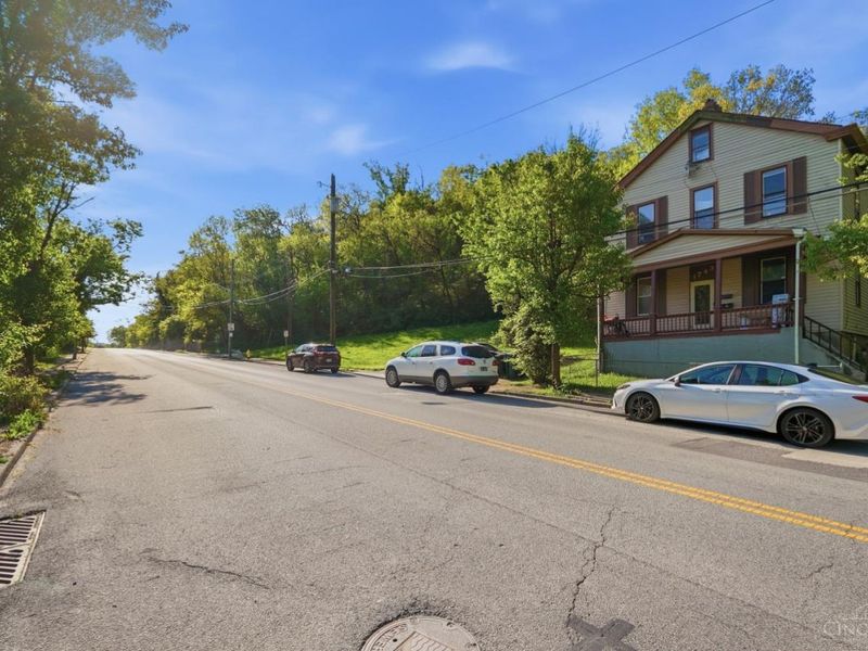 1743 Baltimore Avenue, Cincinnati, OH 45225 Photo 3