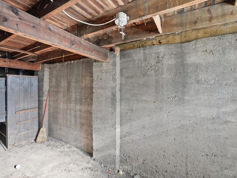 1743 Baltimore Avenue, Cincinnati, OH 45225 Photo 31