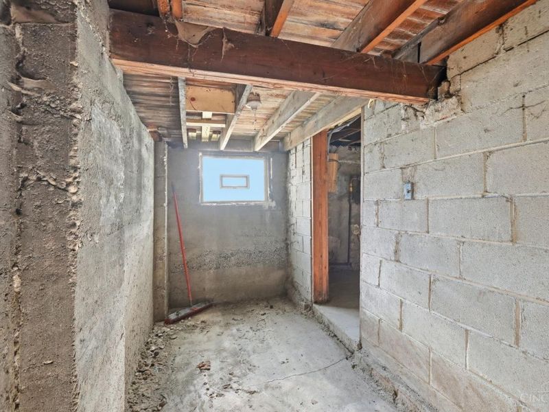 1743 Baltimore Avenue, Cincinnati, OH 45225 Photo 32