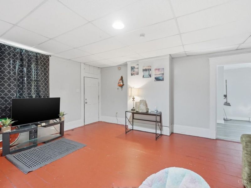 1743 Baltimore Avenue, Cincinnati, OH 45225 Photo 9