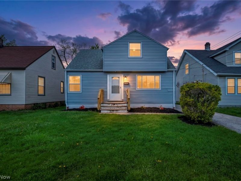 5234 Henry Street, Maple Heights, OH 44137 Photo 1