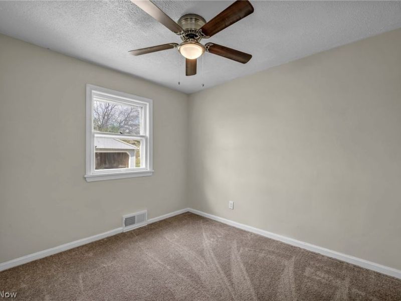 5234 Henry Street, Maple Heights, OH 44137 Photo 23