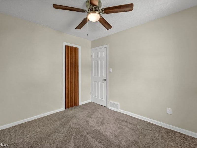 5234 Henry Street, Maple Heights, OH 44137 Photo 25