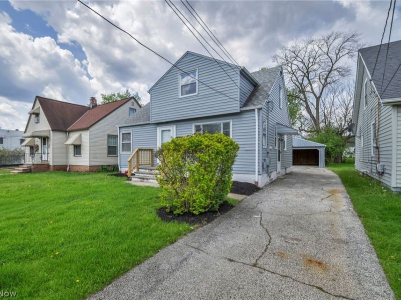 5234 Henry Street, Maple Heights, OH 44137 Photo 4