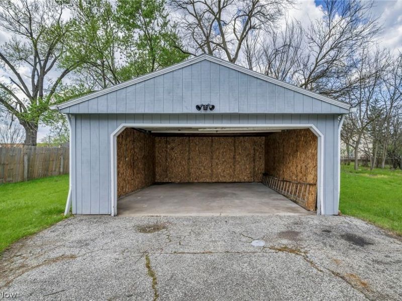 5234 Henry Street, Maple Heights, OH 44137 Photo 46