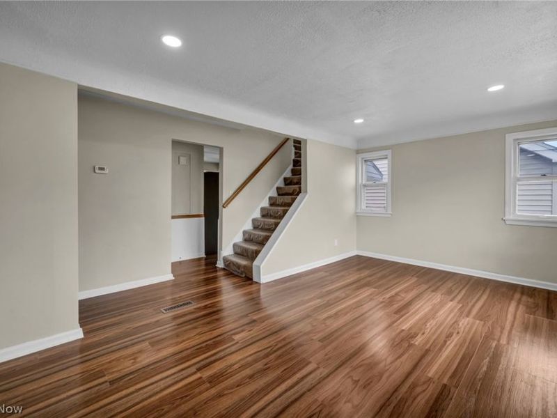 5234 Henry Street, Maple Heights, OH 44137 Photo 5