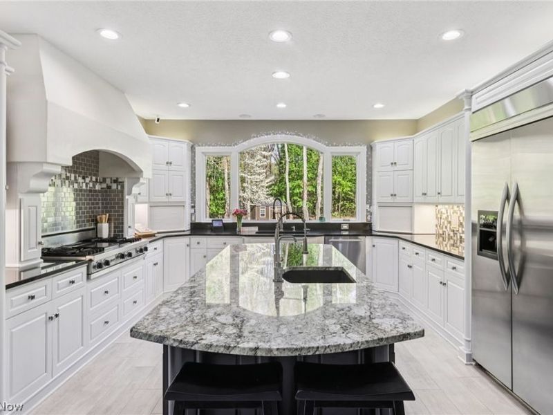 2765 Graybill Road, Uniontown, OH 44685 Photo 12