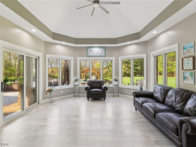 2765 Graybill Road, Uniontown, OH 44685 Photo 15