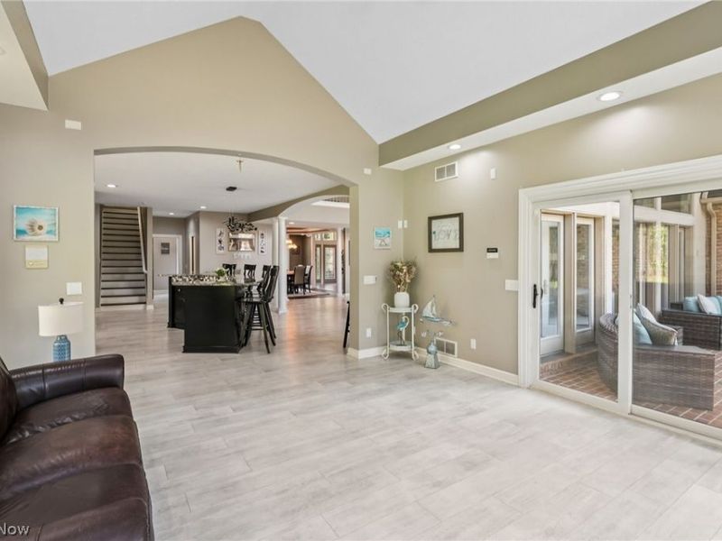 2765 Graybill Road, Uniontown, OH 44685 Photo 16