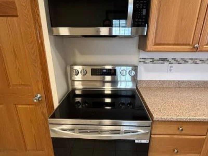 5215 Wyandot Place , Hilliard, OH 43026 Photo 4