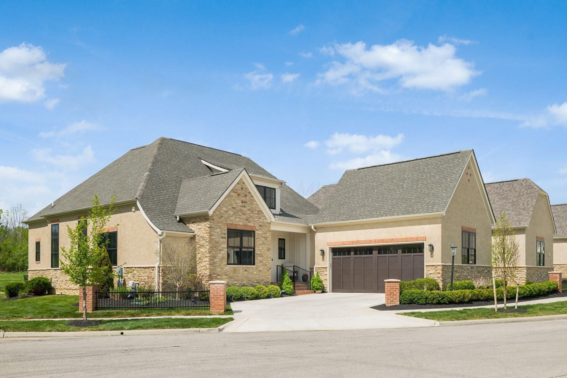 6743 Hamlet Court , Dublin, OH 43016 Main Photo