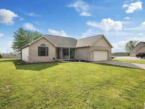 6705 N Basswood Street, Terre Haute, IN 47805