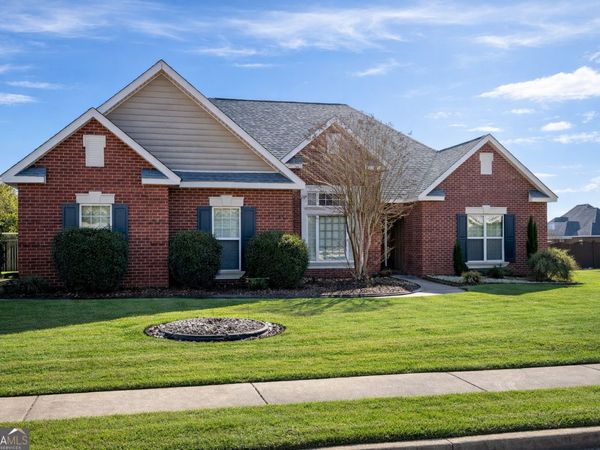 104 Flora Circle, Warner Robins, GA 31088