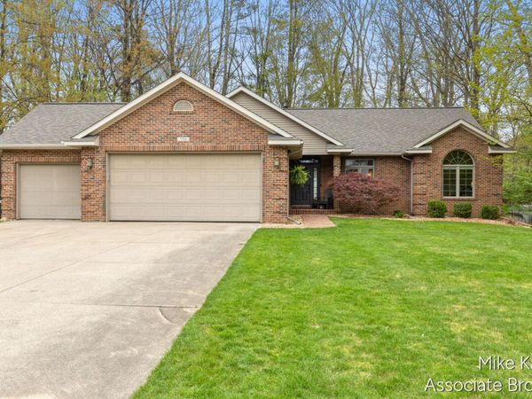 7316 Tylerwood Court, Hudsonville, MI 49426