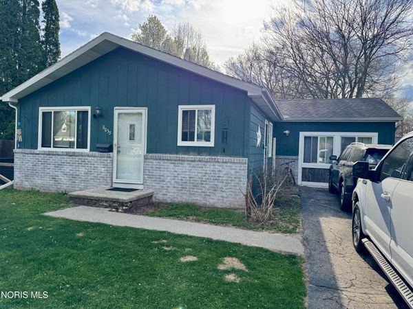 6035 Livingston Drive , Toledo, OH 43613