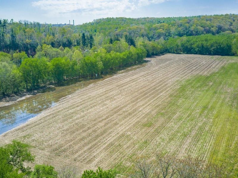 3725 N River Road E, Zanesville, OH 43701 Photo 15