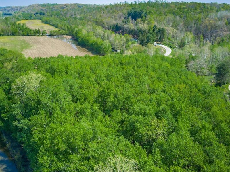 3725 N River Road E, Zanesville, OH 43701 Photo 20