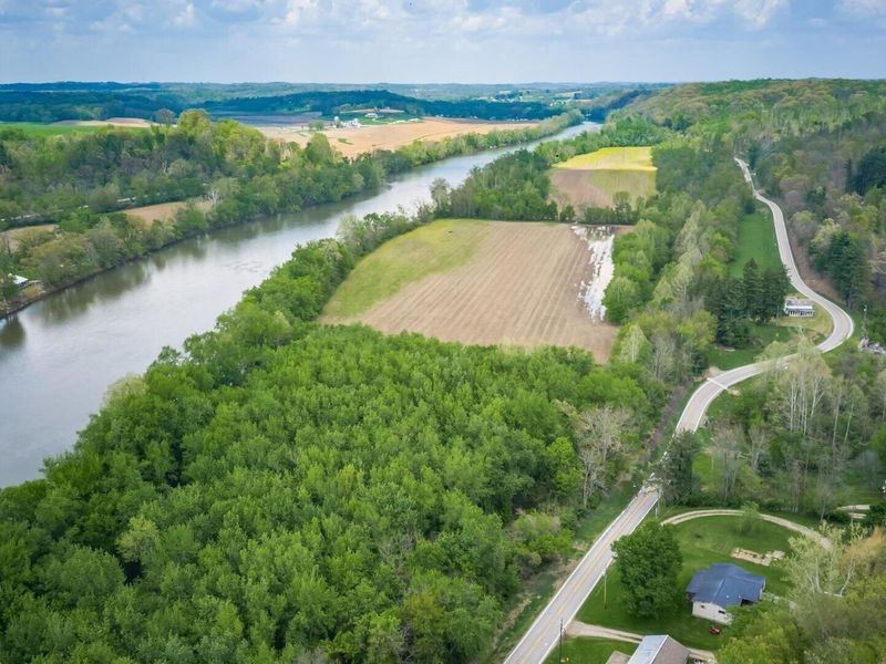 3725 N River Road E, Zanesville, OH 43701 Photo 28