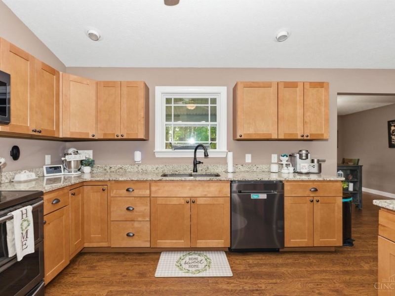 102 Kayleigh Drive, Sterling Twp, OH 45154 Photo 22