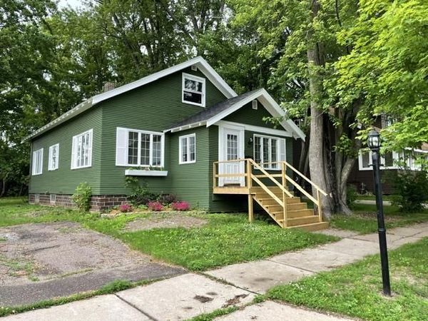 306 W MAIN STREET, Thorp, WI 54771
